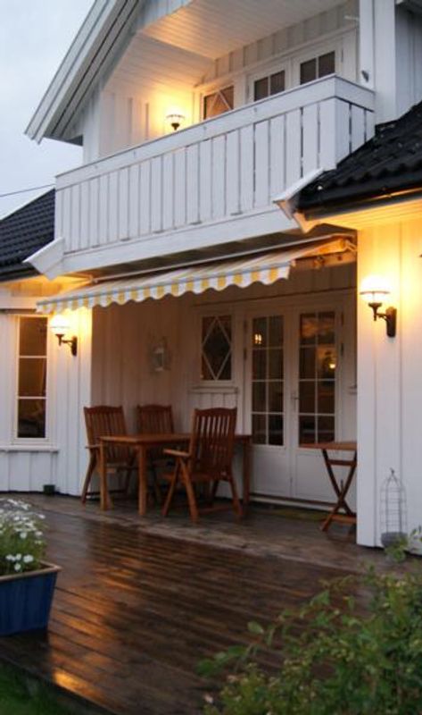 Norlys BOLOGNA 361 sort vegglampe / utelampe