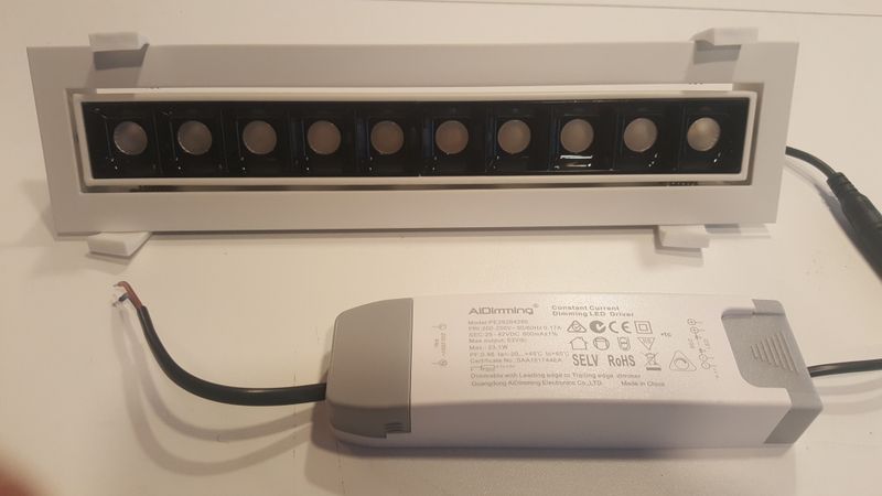 Sirius Lineære Downlight 20W 2700K Tiltbar 60gr Dimbar Ip20